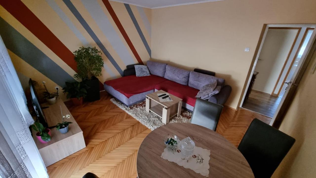 Apartman Ori Umag Eksteriør bilde