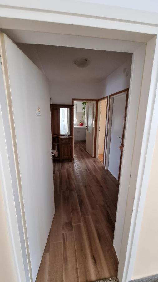 Apartman Ori Umag Eksteriør bilde