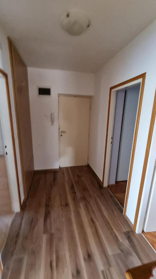 Apartman Ori Umag Eksteriør bilde