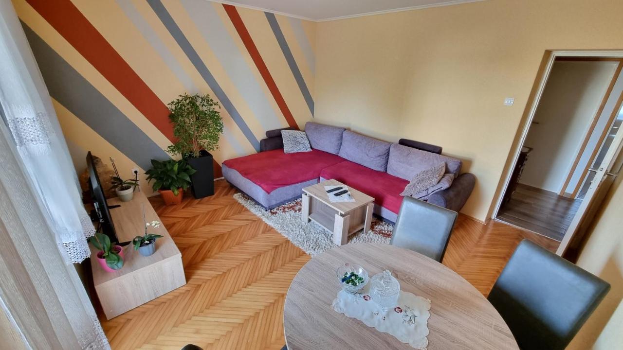Apartman Ori Umag Eksteriør bilde