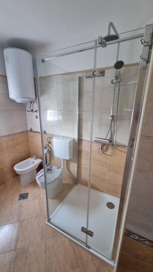Apartman Ori Umag Eksteriør bilde